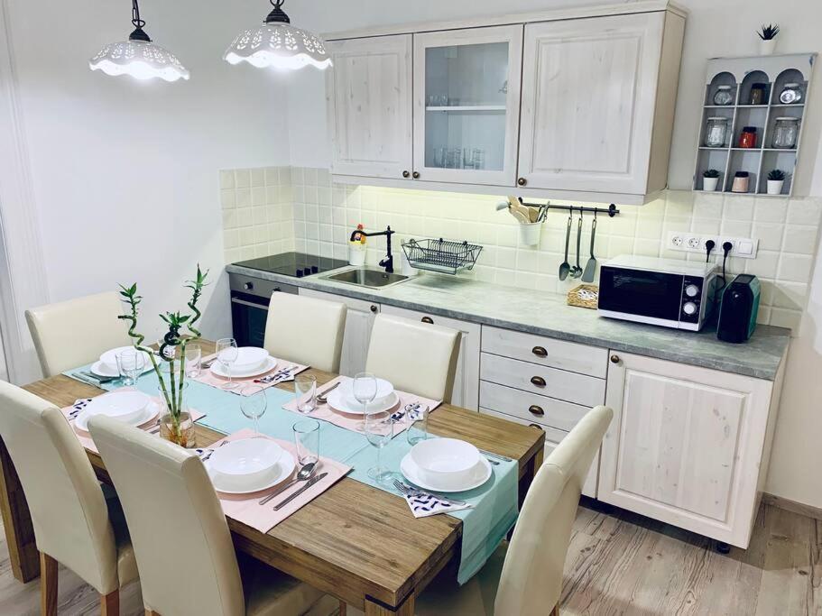Perfect Day 3 -3 Bedr, 2 Bathrooms بودابست المظهر الخارجي الصورة